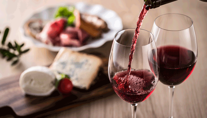beneficios del vino en el corazon